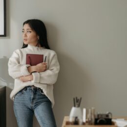 15 Passive Income Ideas for Entrepreneurs Who Prefer to Work Quietly